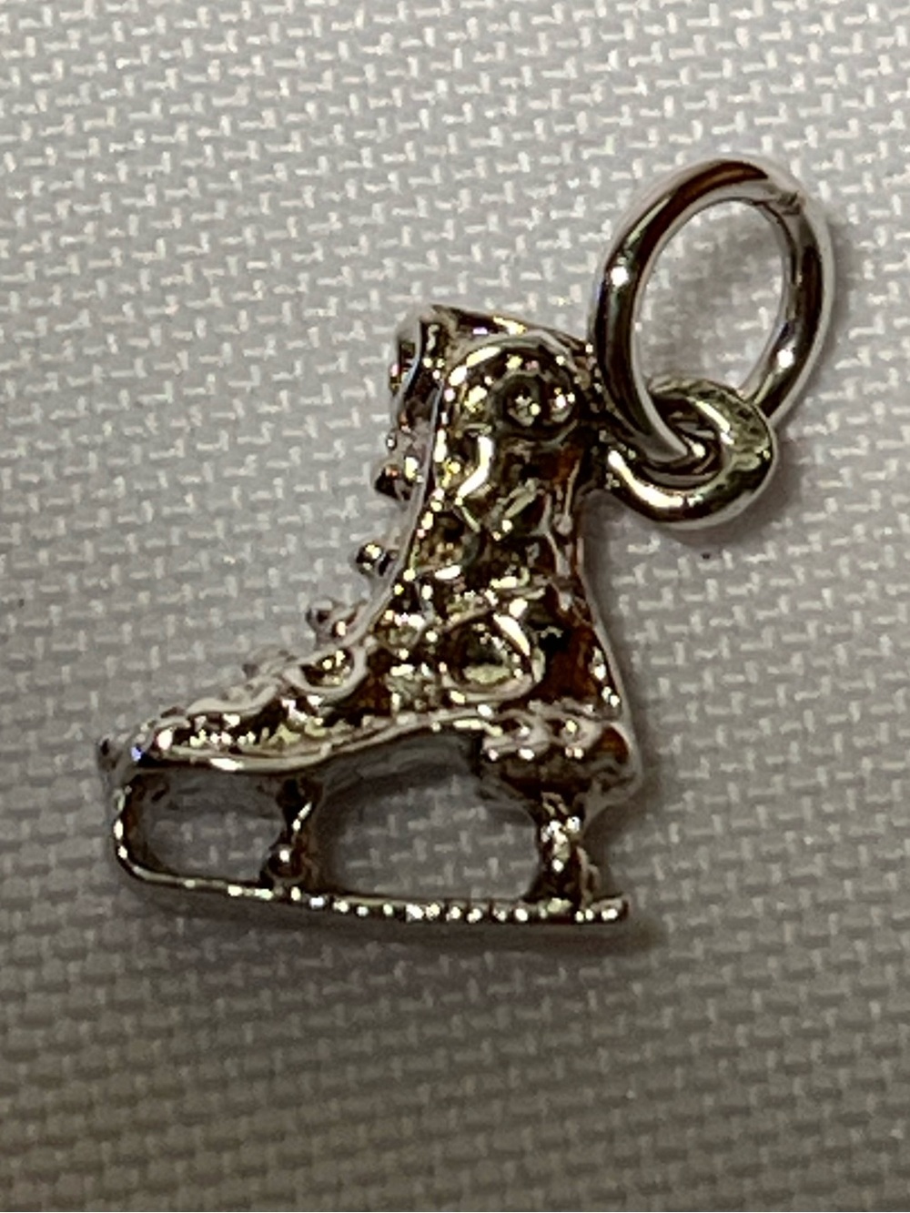 Vintage Silver Ice Skate Charm Pendant